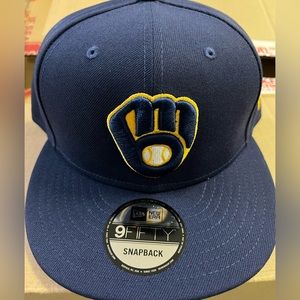 Milwaukee brewers 950 9fifty SnapBack snap cap hat glove blue on field